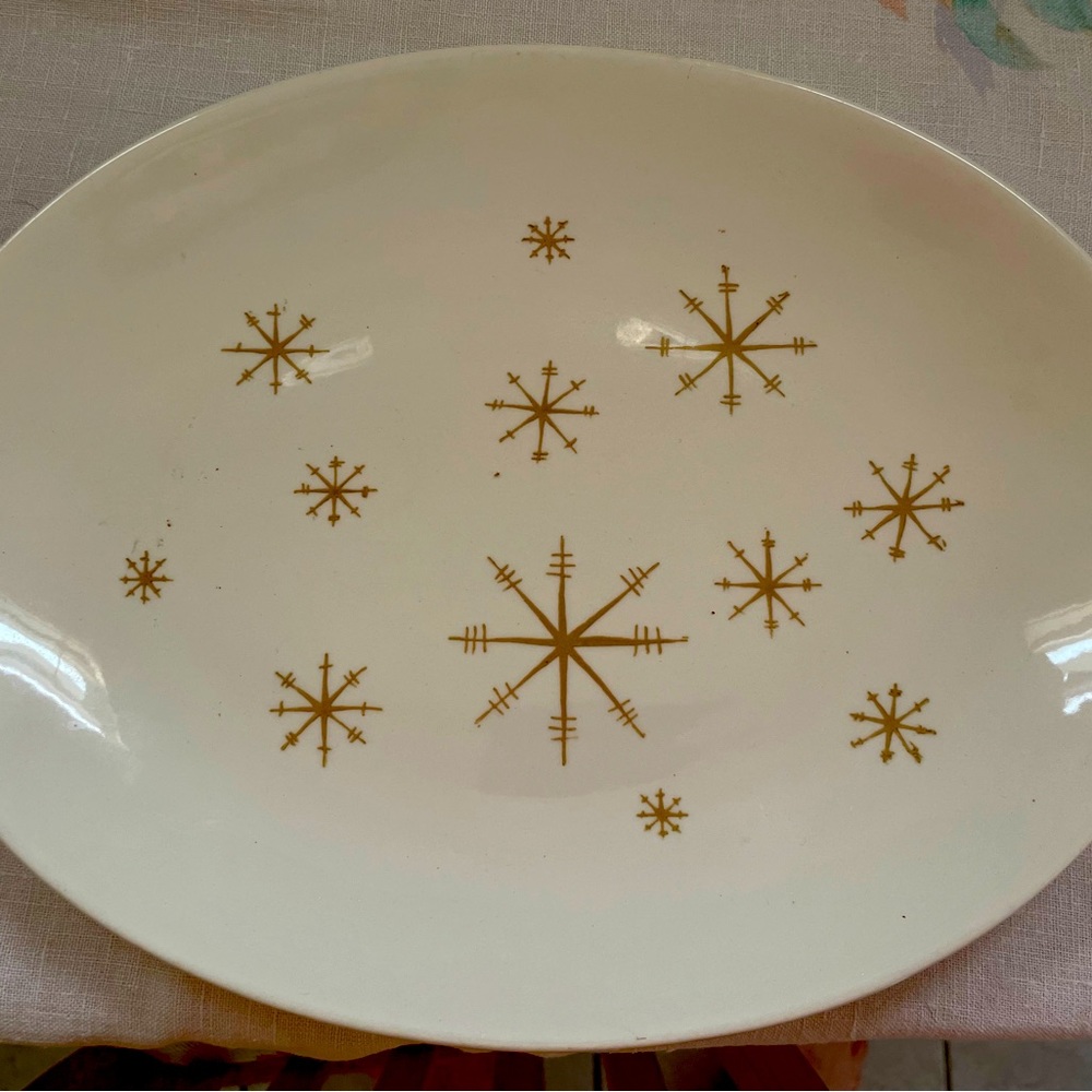 Atomic Oval Serving Dish